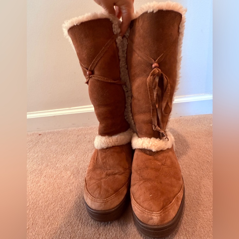 UGG Tan Shearling Winter Boots - Picture 2 of 7